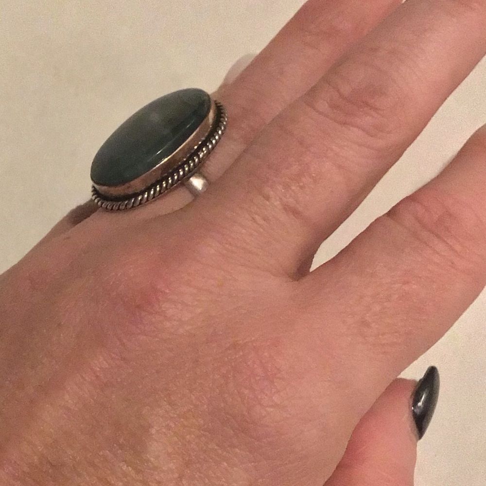 Oval Stone Sterling Silver Ring Adjustable Size - Picture 2 of 4